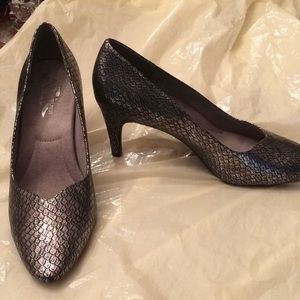 Silver/Bronze Lizard Pumps